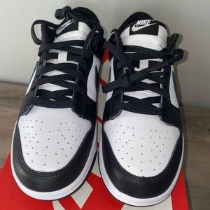 Panda Nike Dunks